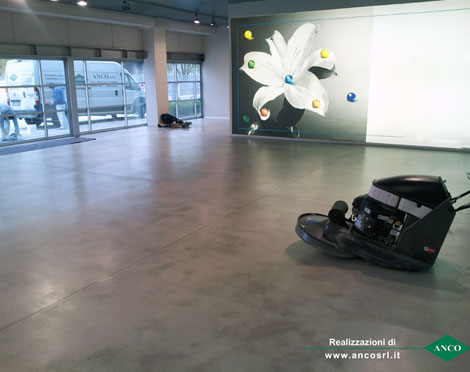 Resina Pavimento levigato trasparente silicati