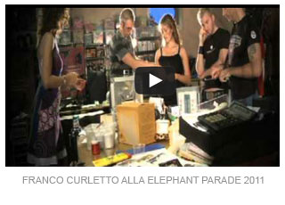 video FRANCO CURLETTO ALLA ELEPHANT PARADE 2011